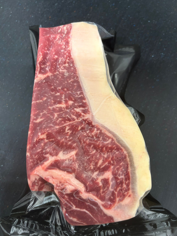 Steaks, aus eigener Herstellung, Schlauchbauernhof Gutach
